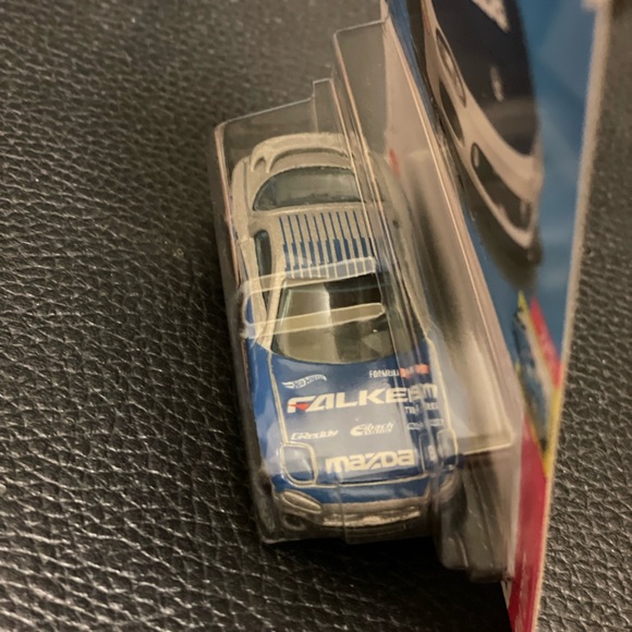 Hot Wheels - Mazda RX-7 - Picture 5 of 6